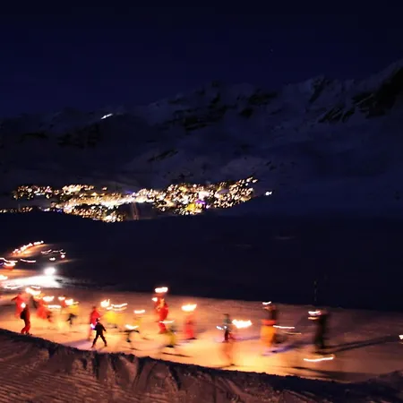 Blanc - Location: Pour 4 Dans Le Centre De La Station, Le Blanc Mae-9088 * Val Thorens